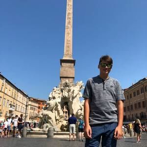 Meet your Posher, Pavo